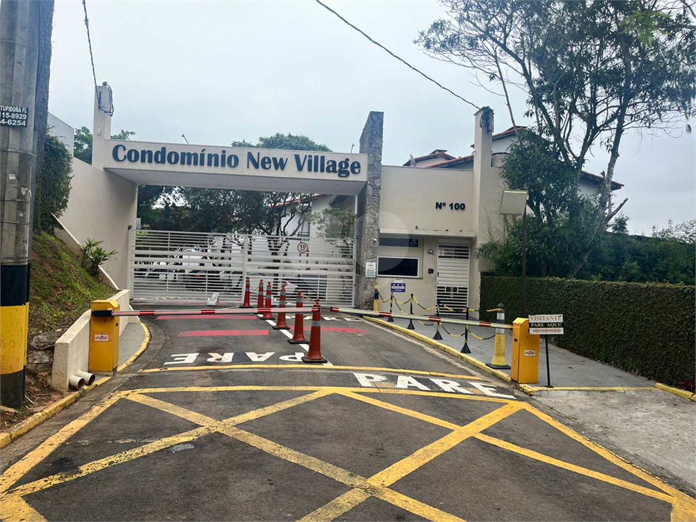 Casa à venda com 3 quartos no condomínio Jd Rebelato, Cotia - SP