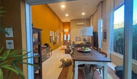 Casa à venda com 3 suítes no condomínio Residencial Chácara Ondina, Sorocaba - SP