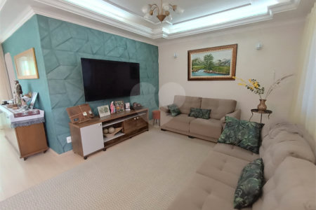 Casa à venda com 3 quartos, sendo 1 suíte, em Vila Rosa, Itapetininga, SP