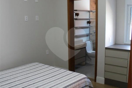 Casa à venda com 3 quartos, sendo 2 suítes, no condomínio Residencial Mantova, Indaiatuba - SP