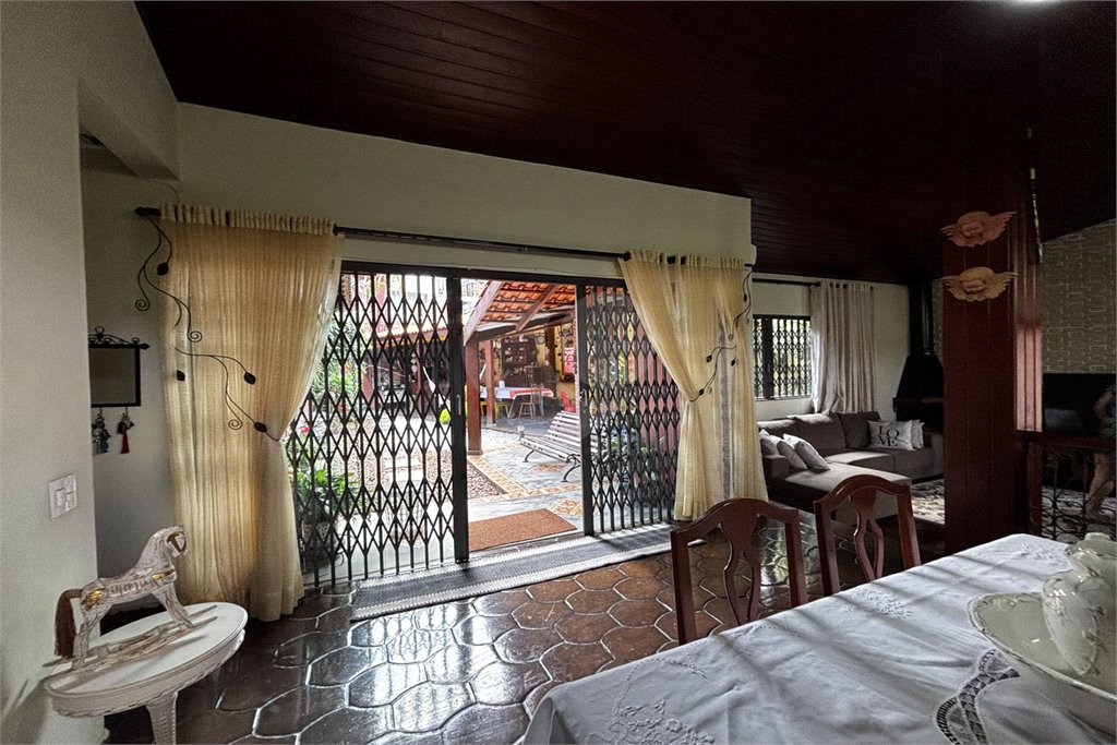 Sobrado à venda com 4 quartos, sendo 1 suíte, em Casa Verde, São Paulo, SP