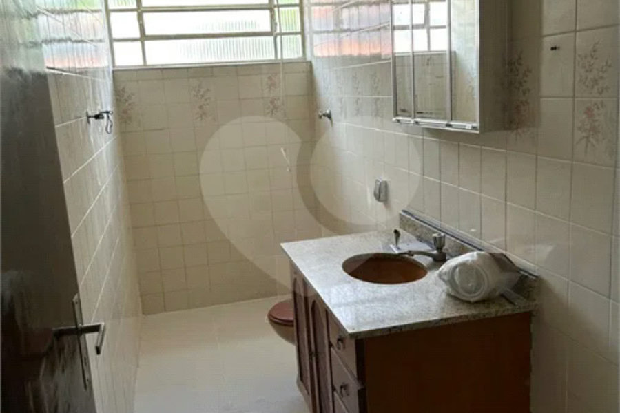 Sobrado à venda ou para alugar com 3 quartos, sendo 1 suíte, em Tremembé, São Paulo, SP