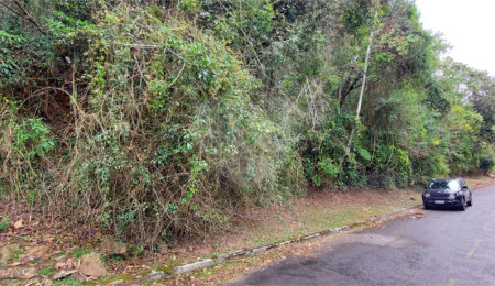 Terreno à venda no condomínio Alpes da Cantareira, Mairiporã - SP