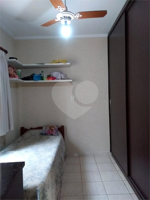 Sobrado à venda com 3 quartos, sendo 2 suítes, no Centro, Araraquara, SP