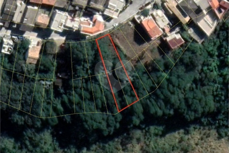 Terreno à venda no condomínio Estancia da Serra / Residencial Nova Mairipora, Mairiporã - SP