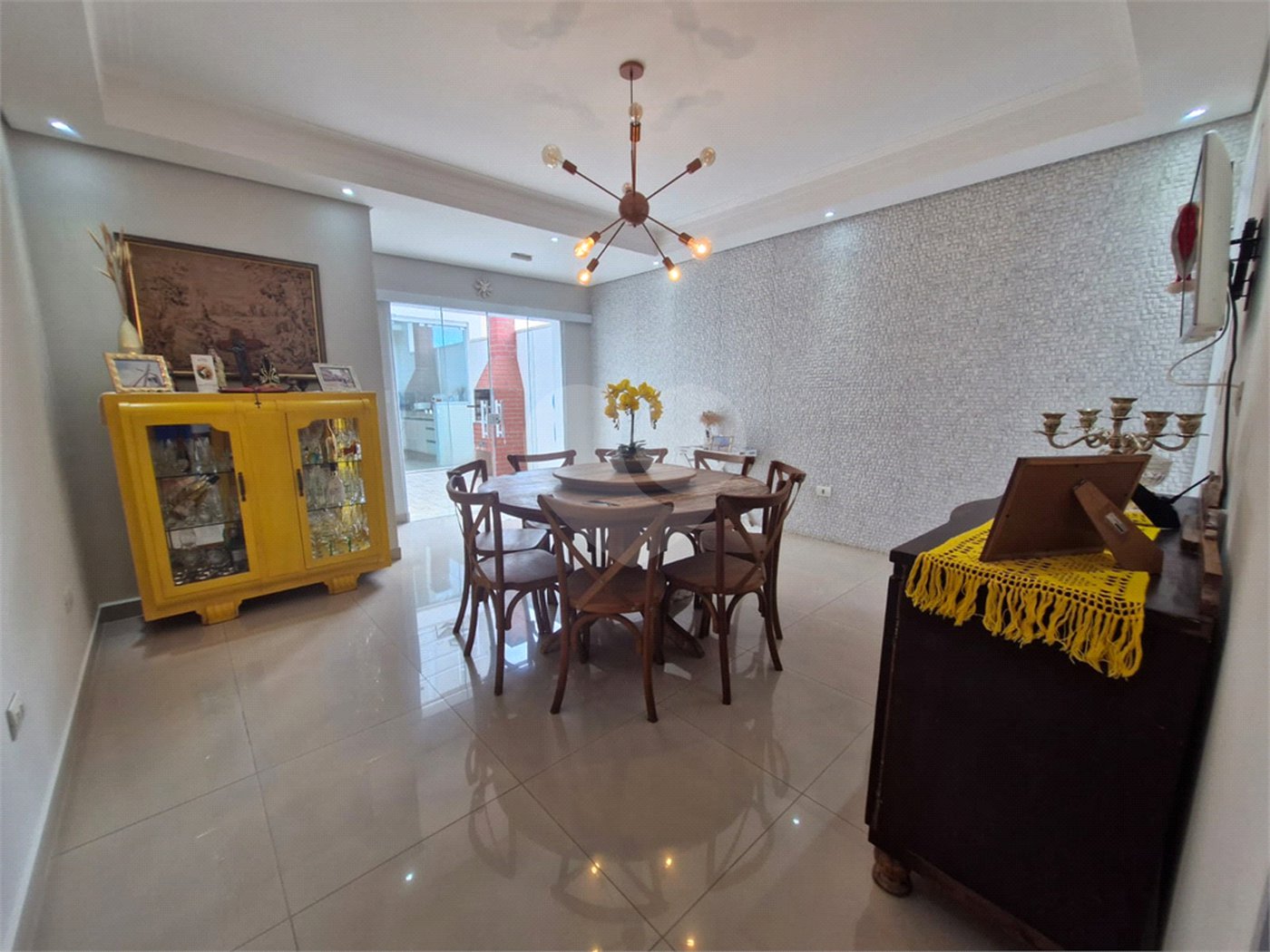 Casa à venda com 3 quartos, sendo 2 suítes, em Bela Vista, Salto, SP