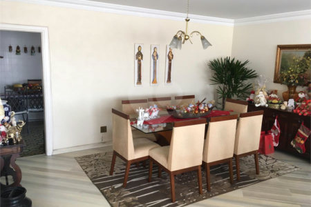 Apartamento à venda com 4 quartos, sendo 1 suíte, em Chácara Santo Antônio, São Paulo, SP