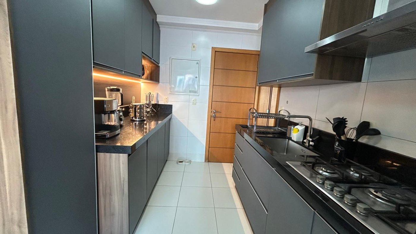 Apartamento com 3 dormitórios à venda, 126 m² por R$ 1.590.000,00 - Boqueirão - Santos/SP