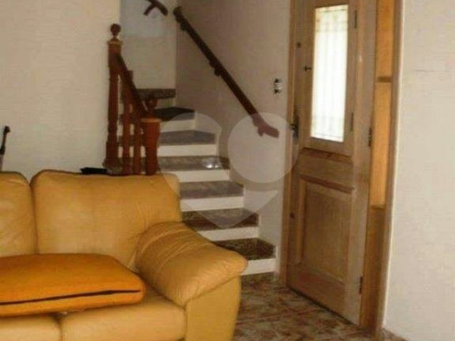 Sobrado à venda com 3 quartos em Tremembé, São Paulo, SP