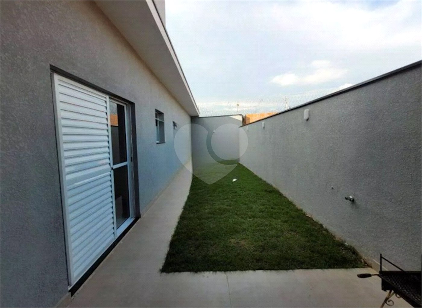 Casa à venda com 3 quartos, sendo 1 suíte,  no condomínio Reserva Ipanema I, Sorocaba - SP