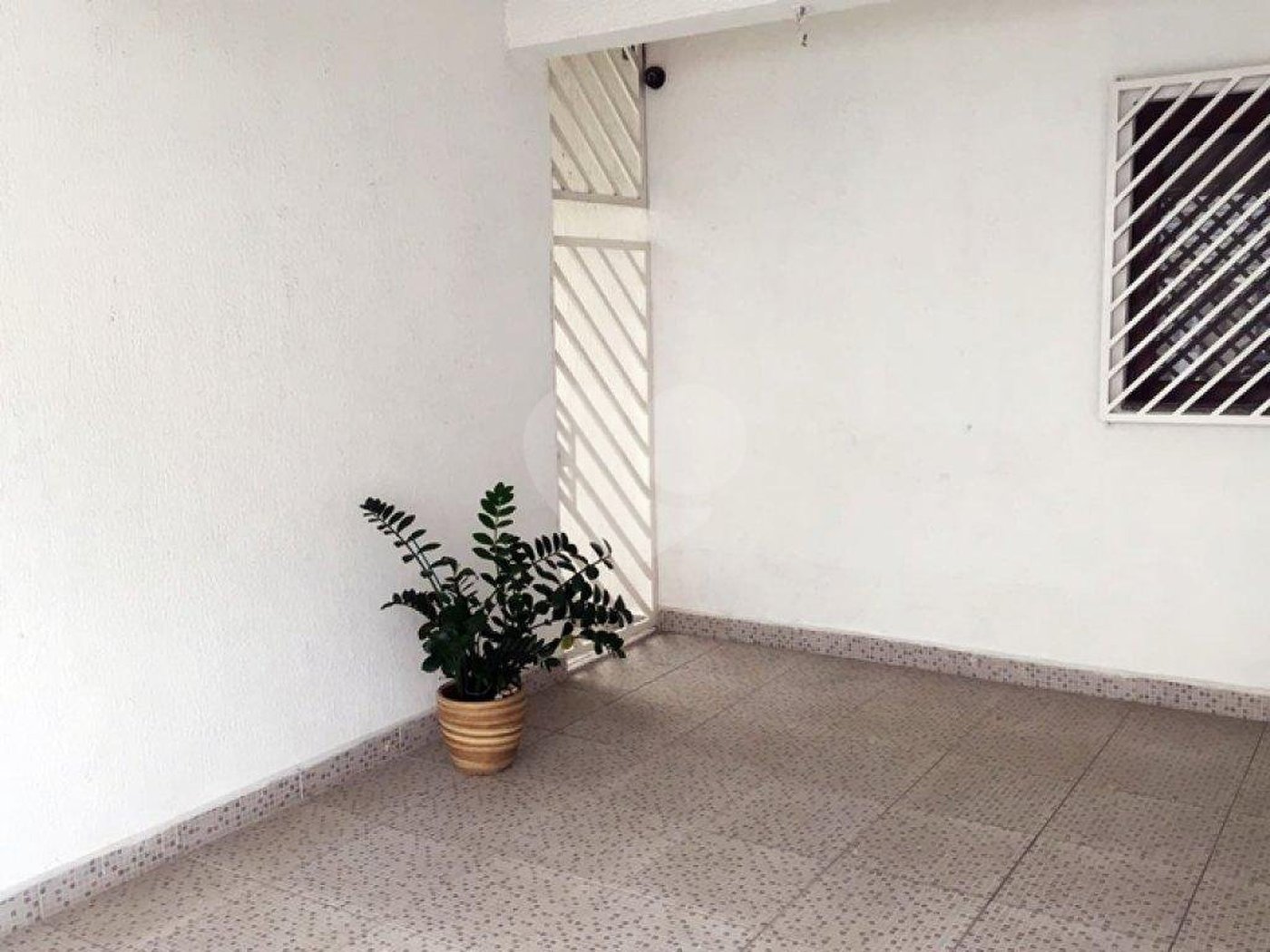 Sobrado à venda com 2 quartos em Chora Menino, São Paulo, SP