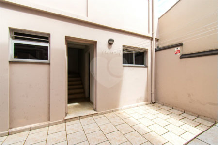 Casa à venda com 3 quartos, sendo 1 suíte, em Brooklin, São Paulo, SP