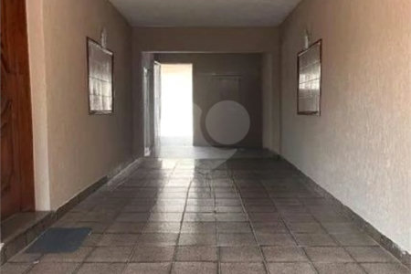 Sobrado à venda com 4 quartos, sendo 1 suíte,  em Alto da Lapa, São Paulo, SP