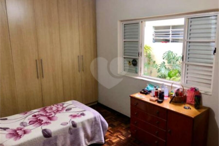 Casa à venda com 3 quartos, sendo 1 suíte, em Vila Jardini, Sorocaba, SP