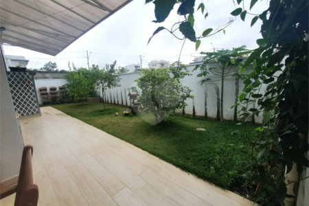 Casa à venda com 4 suítes no condomínio Granville São Venâncio, Itupeva - SP