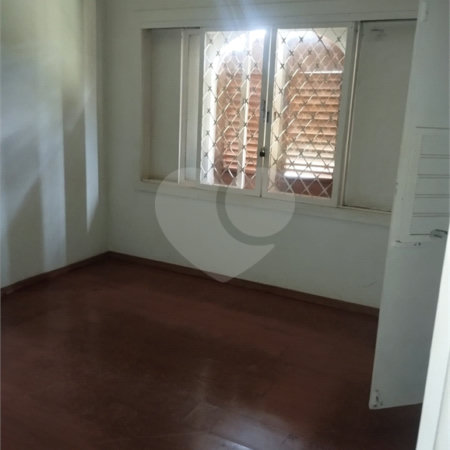 Casa à venda com 5 quartos, sendo 3 suítes, em Vila Sedenho, Araraquara, SP