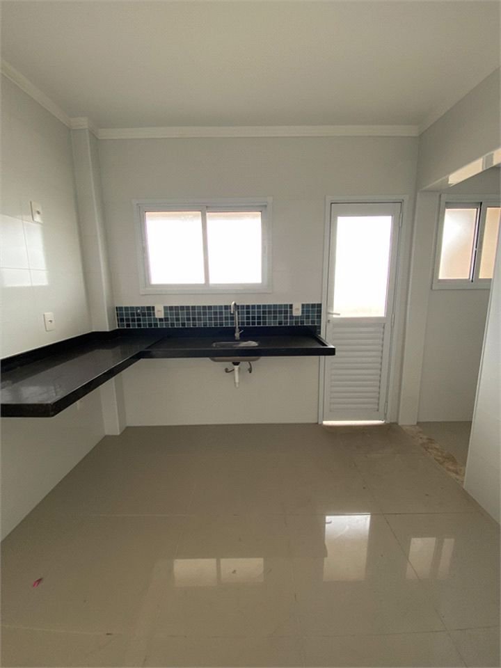 Apartamento Residencial à venda, Vila Valença, São Vicente - AP1065.