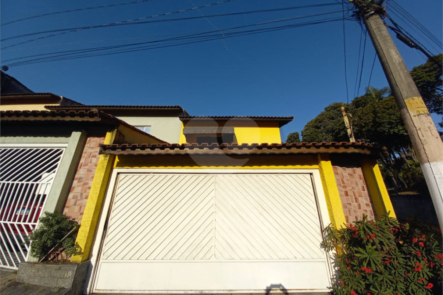 Sobrado à venda com 3 quartos, sendo 1 suíte,  em Tremembé, São Paulo, SP