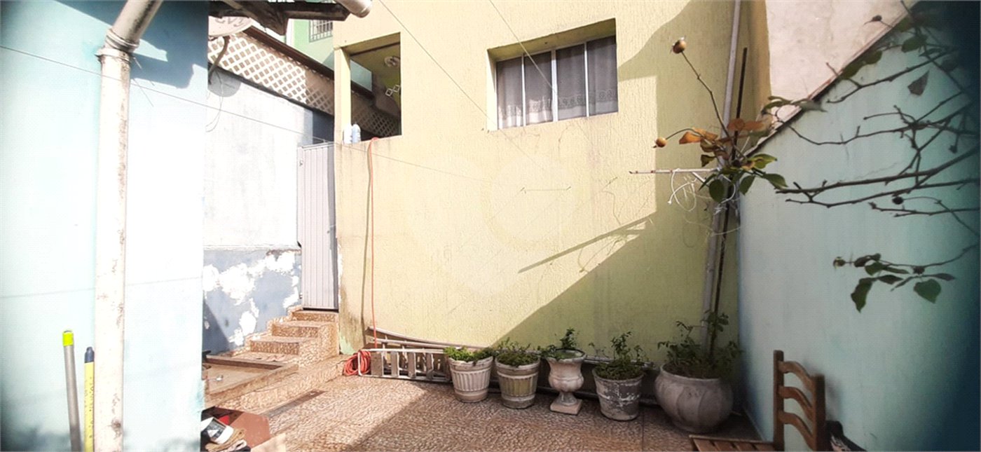 Sobrado à venda com 4 quartos, sendo 1 suíte, em Santana, São Paulo, SP