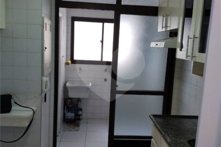 Apartamento à venda com 3 quartos, sendo 1 suíte, em Saúde, São Paulo, SP