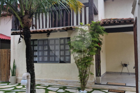 Casa em condomínio à venda com 3 quartos em Praia Rasa, Armação dos Búzios, RJ