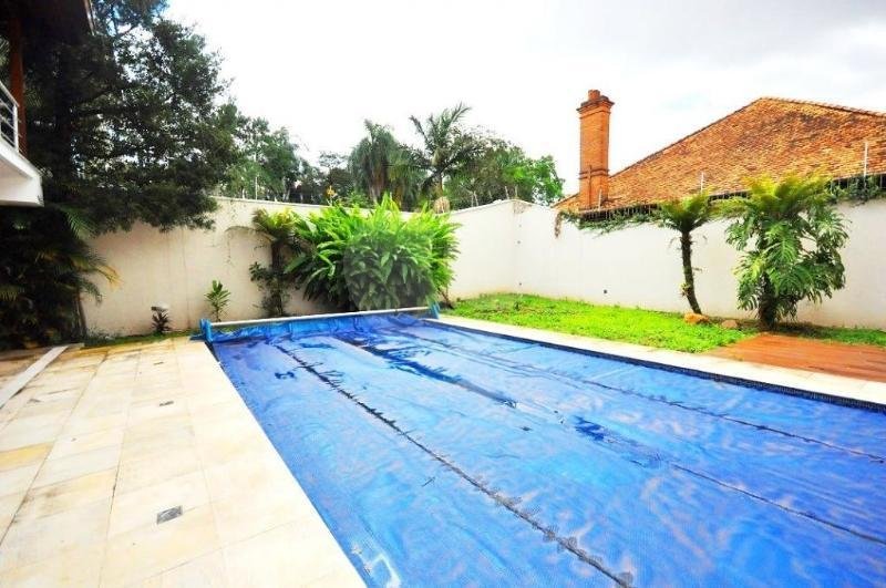 Casa à venda com 6 suítes em Jardim Cordeiro, São Paulo, SP