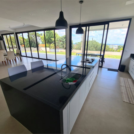 Casa à venda com 4 suítes no condomínio Alpes de Vinhedo, Vinhedo - SP