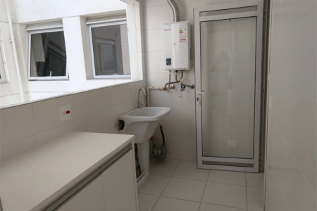 Apartamento à venda com 3 suítes em Vila Anastácio, São Paulo, SP