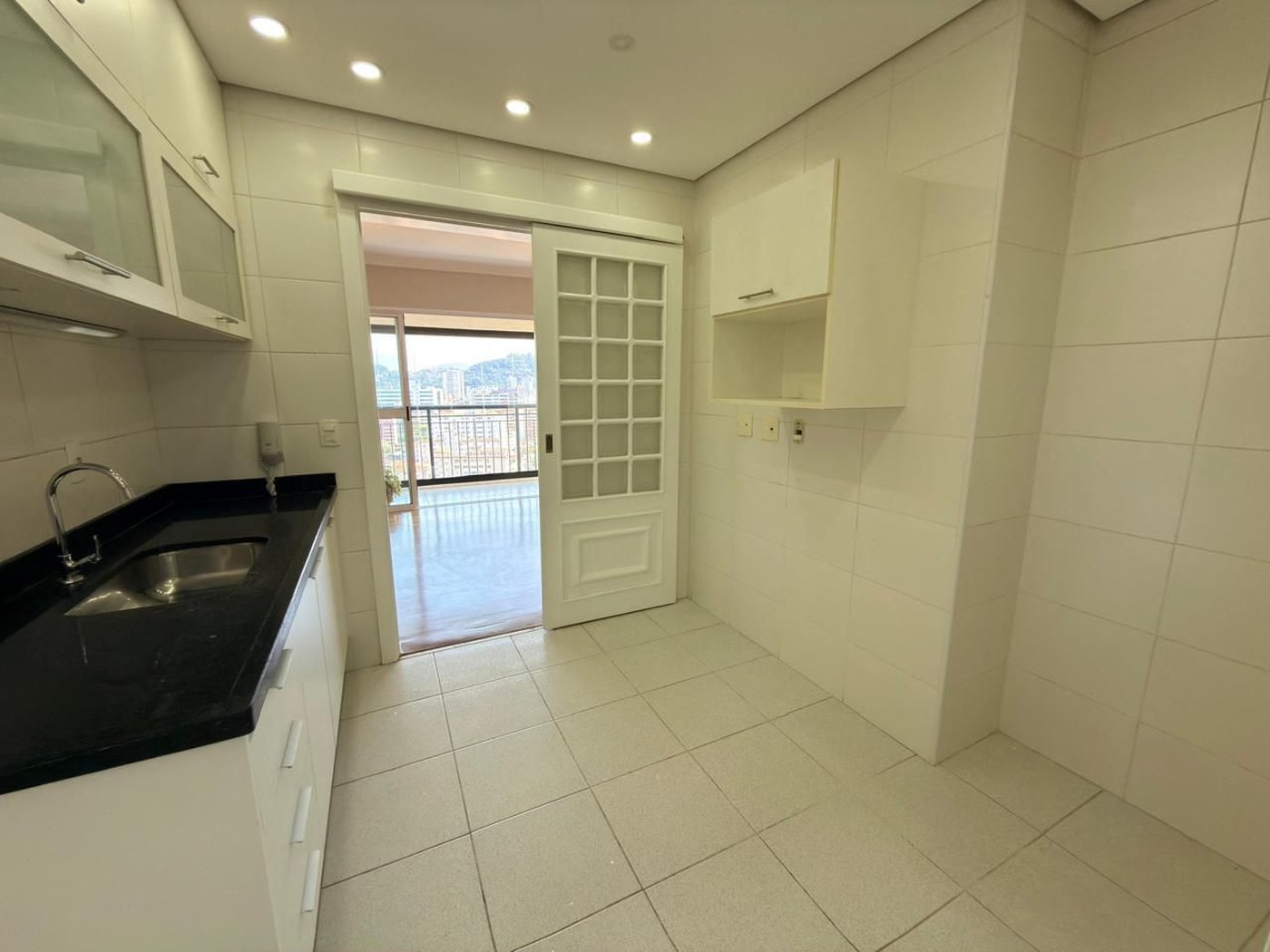 Apartamento com 3 dormitórios à venda, 80 m² por R$ 890.000,00 - Gonzaga - Santos/SP