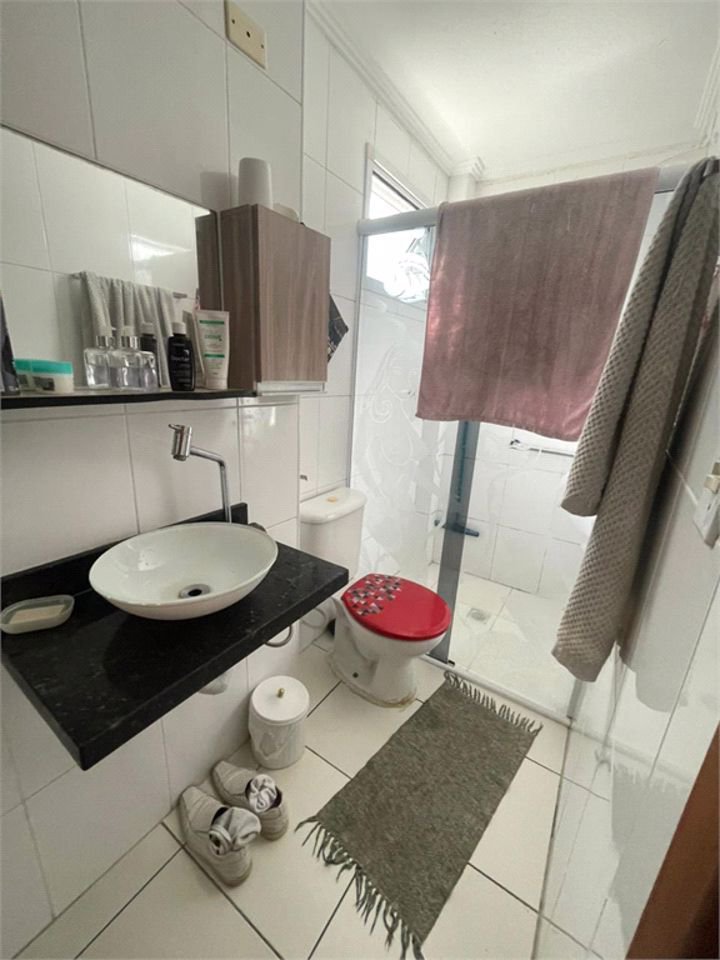 Apartamento Residencial à venda, Guilhermina, Praia Grande - AP1016.