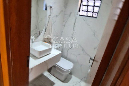 Casa à venda com 3 quartos, sendo 1 suíte, em Jardim Wanel Ville Iv, Sorocaba, SP