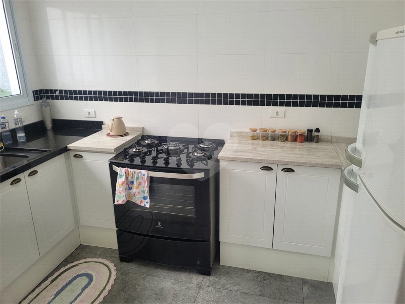 Sobrado à venda com 3 quartos, sendo 1 suíte,  em Vila Marari, São Paulo, SP