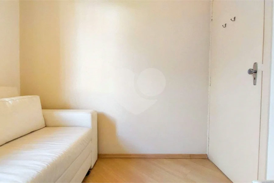 Casa à venda com 3 quartos, sendo 1 suíte,  em Vila Paulista, São Paulo, SP