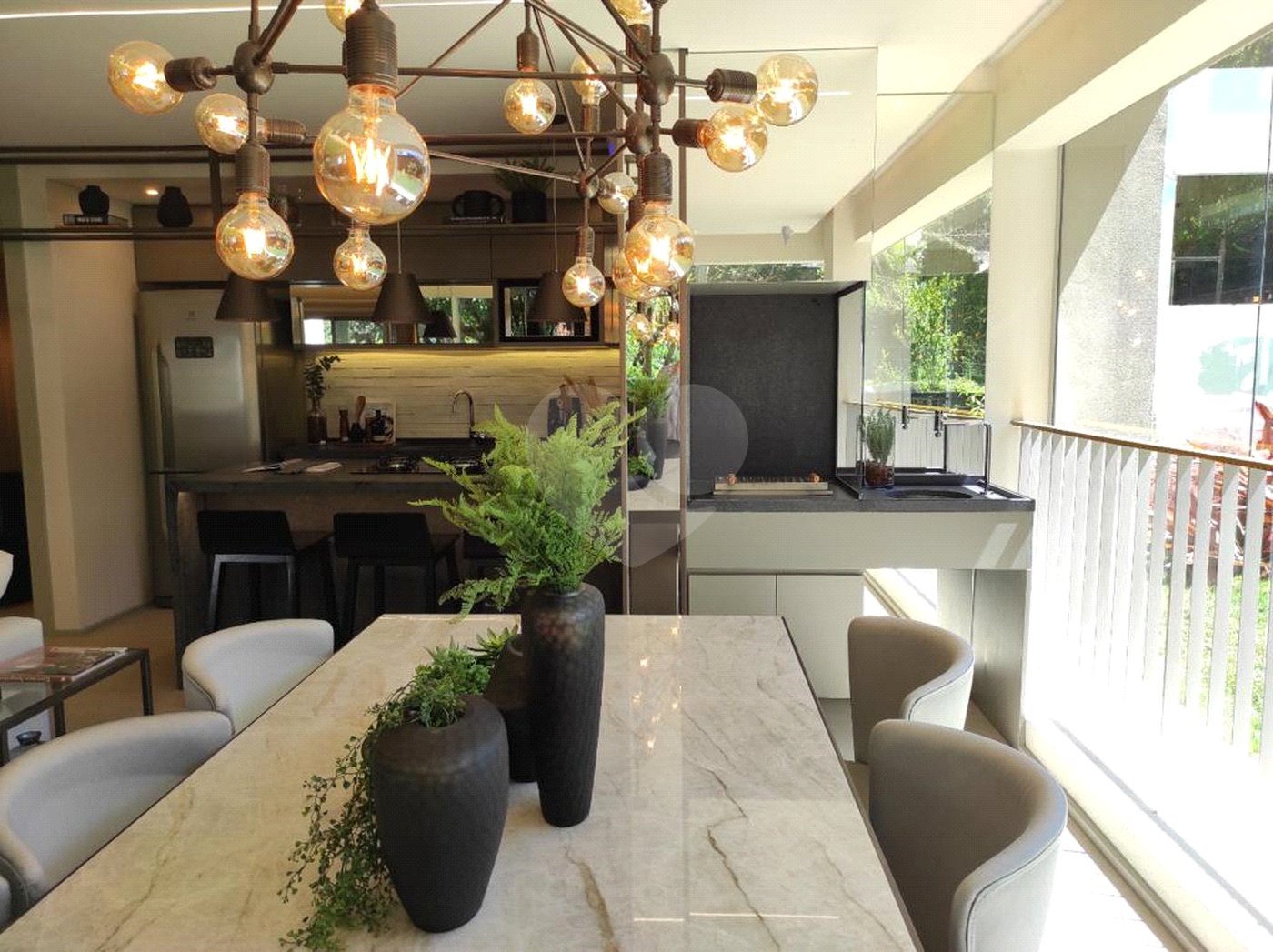 Apartamento à venda com 3 quartos, sendo 1 suíte, em Pinheiros, São Paulo, SP