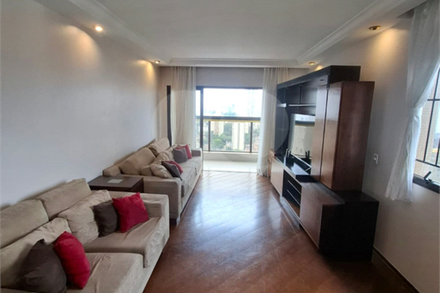 Apartamento à venda com 3 quartos, sendo 1 suíte, em Santana, São Paulo, SP