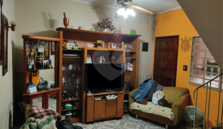 Casa à venda com 4 quartos em Vila Constança, São Paulo, SP