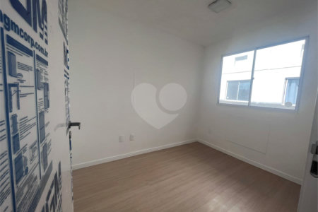 Apartamento à venda com 2 quartos em Guaratiba, Rio de Janeiro, RJ