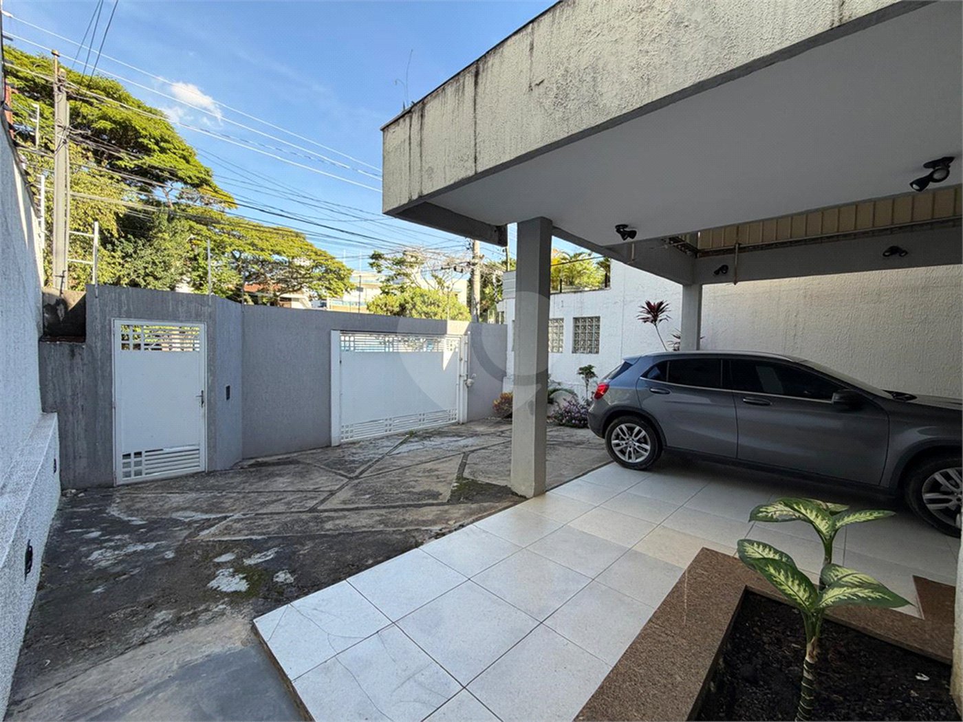 Casa à venda com 3 suítes em Jardim Franca, São Paulo, SP