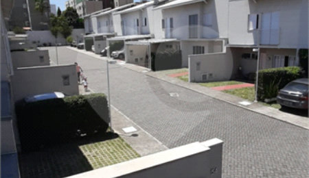 Casa à venda com 3 quartos, sendo 1 suíte,  no condomínio Liberty, Mogi das Cruzes - SP