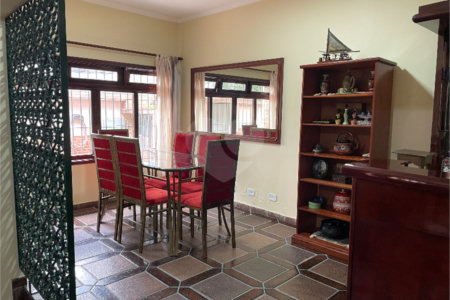 Casa Térrea à venda com 5 quartos, sendo 3 suítes, em Instituto de Previdência, São Paulo, SP