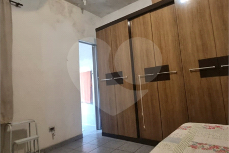 Sobrado à venda com 2 quartos, sendo 1 suíte, em Tremembé, São Paulo, SP