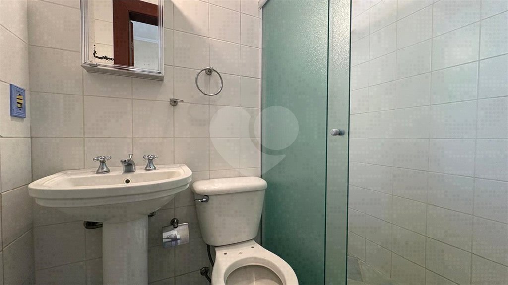 Casa à venda com 4 suítes no condomínio Vivendas do Lago, Sorocaba - SP