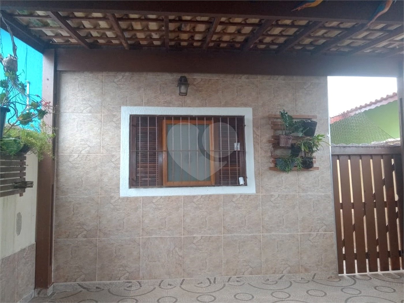 Casa à venda com 2 quartos em Jardim Savoy, Itanhaém, SP