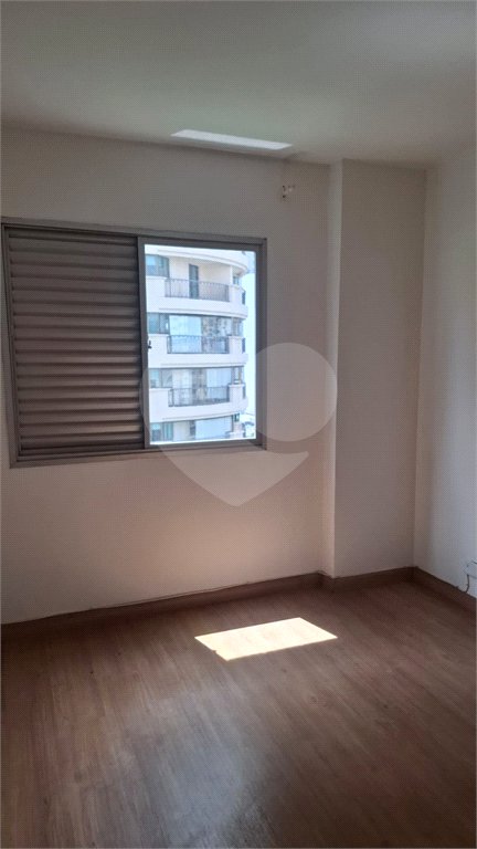 Apartamento à venda com 2 quartos em Itaim Bibi, São Paulo, SP