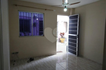Casa Térrea à venda com 2 quartos em Senador Vasconcelos, Rio de Janeiro, RJ
