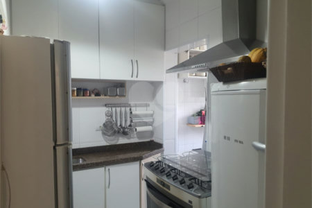 Apartamento à venda com 2 quartos em Vila Romana, São Paulo, SP