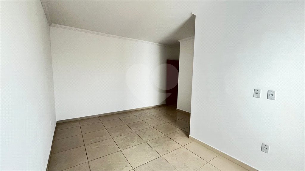 Apartamento à venda com 2 quartos, sendo 1 suíte, em Vila Santa Rita, Sorocaba, SP