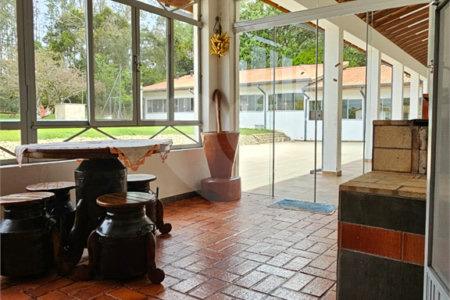 Sítio à venda com 6 quartos, sendo 5 suítes, em Taiaçupeba, Mogi das Cruzes, SP