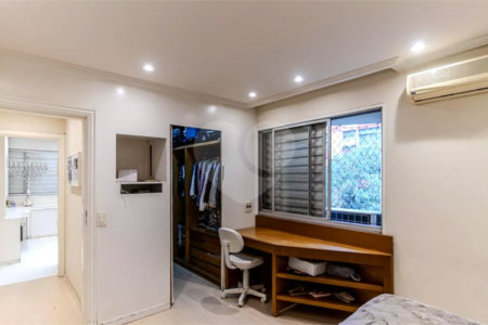 Apartamento à venda com 3 quartos, sendo 1 suíte,  em Higienópolis, São Paulo, SP