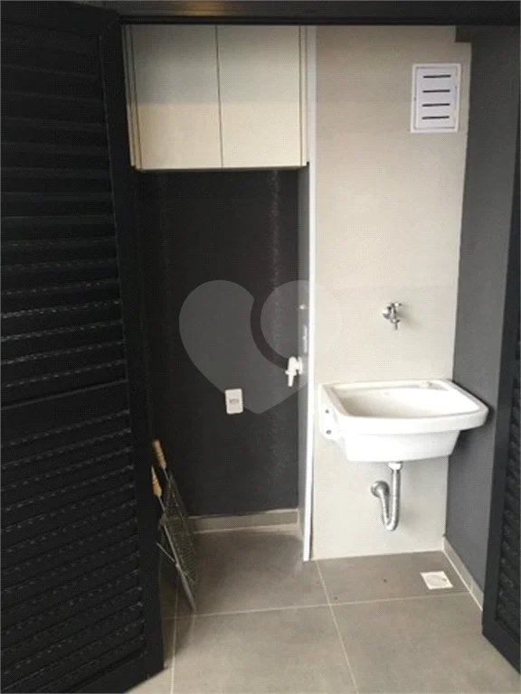 Excelente apartamento à venda e locação no Brás